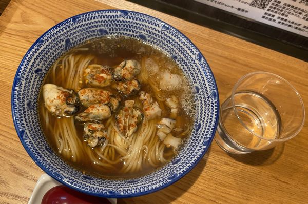 「限定 牡蠣そば & ばら海苔ご飯小」@煮干し中華そば 昌まさの写真