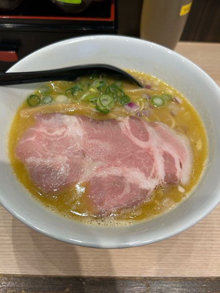 「鶏白湯（醤油）」@小杉らぁめん 夢番地の写真