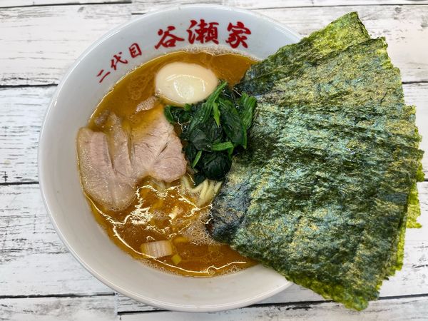 「らーめん並(¥800) のり味玉(各¥100)」@二代目 谷瀬家の写真