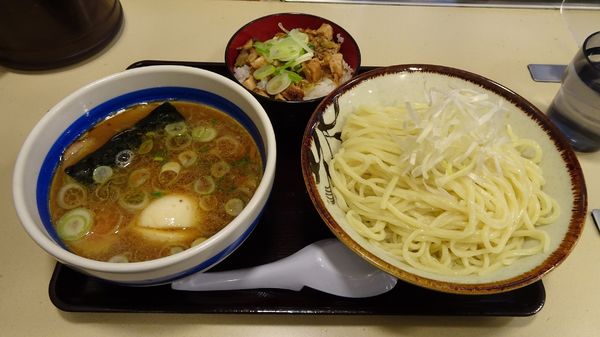 「特製もりそば（1,030円）＋チャーシュー丼（250円）」@立川大勝軒の写真