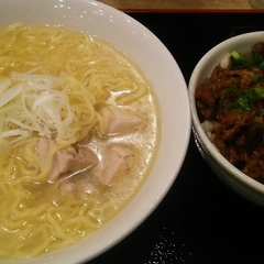 鳥良商店 本八幡北口店の画像