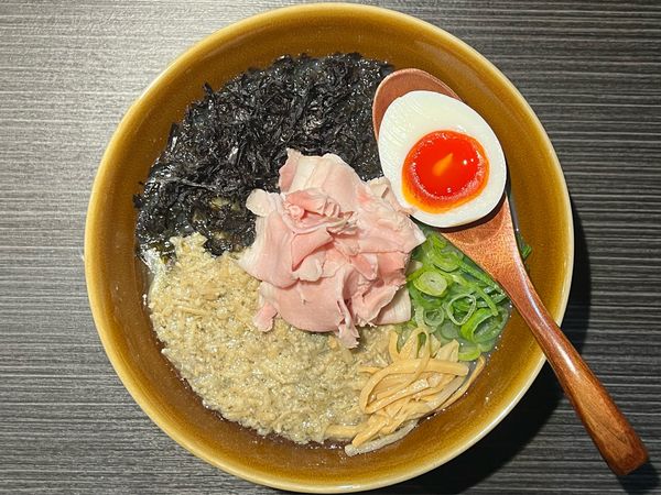 「特製牡蠣塩」@中華蕎麦 無冠の写真