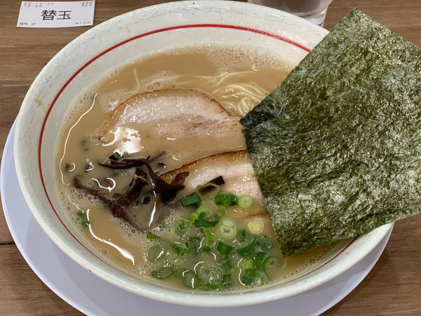「らーめん（かため）」@麺場 絆1048の写真