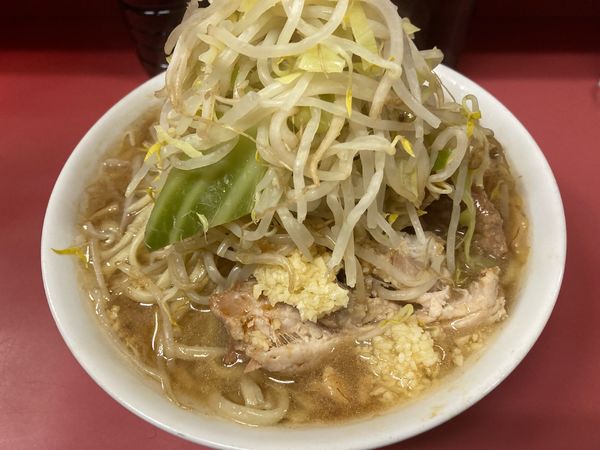 「小ラーメン豚4枚(全マシ)¥1000」@ラーメン二郎 ひばりヶ丘駅前店の写真