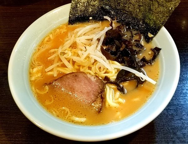 「ラーメン」@横浜ラーメン 増田家 西船橋店の写真