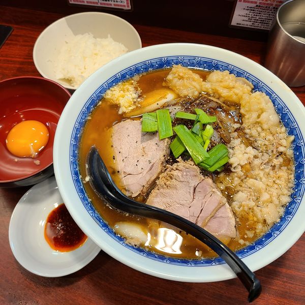 「特製辛スタミナ中華セット(にんにく·あぶら·からめ)」@中華そば たた味の写真