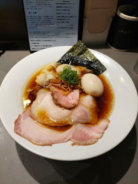 「特上醤油らぁ麺(手もみ麺変更)」@Ramen Break Beatsの写真