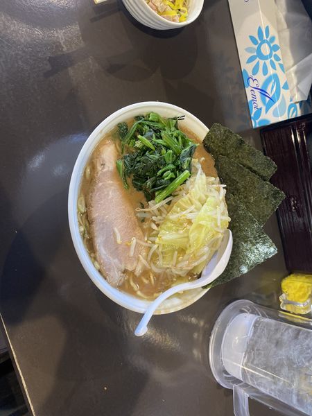 「醤油野菜らーめん（大）」@RAMEN TATSUの写真