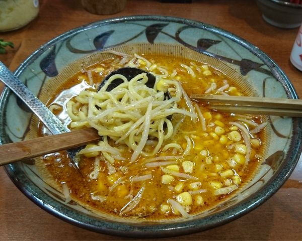 「ピリ辛コーン味噌ラーメン」@味噌一 中目黒店の写真
