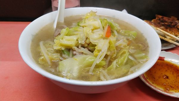 「タンメンと餃子（650円＋450円）」@一番の写真