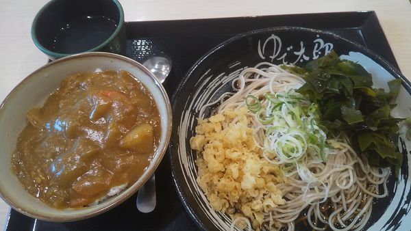 「朝セット・カレー+わかめ（¥450+クーポン)」@ゆで太郎 錦町店の写真