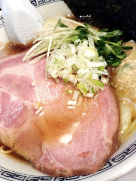 「ワンタンメン」@稲荷屋の写真