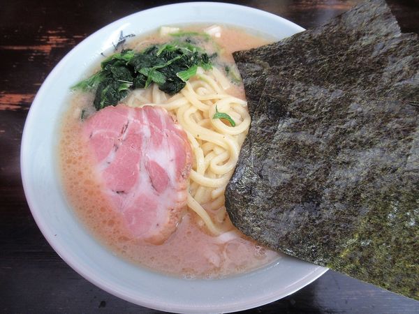 「ラーメン(770円)」@らーめん 道の写真