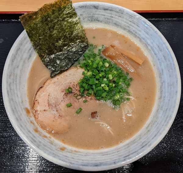 「濃厚海老ラーメン 900円」@麺屋 隆志の写真