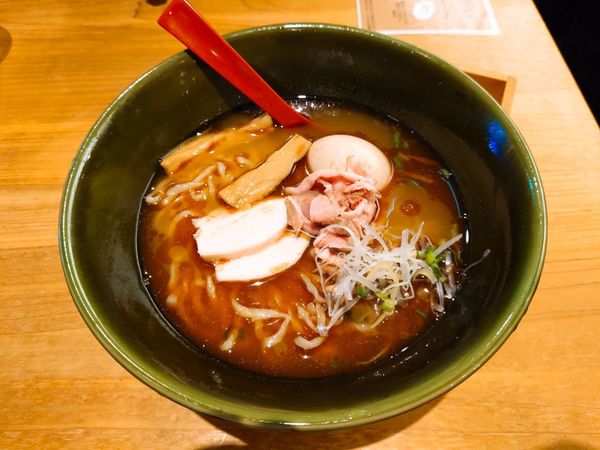 「焼きあご塩らー麺」@焼きあご塩らー麺  たかはし 歌舞伎町店の写真