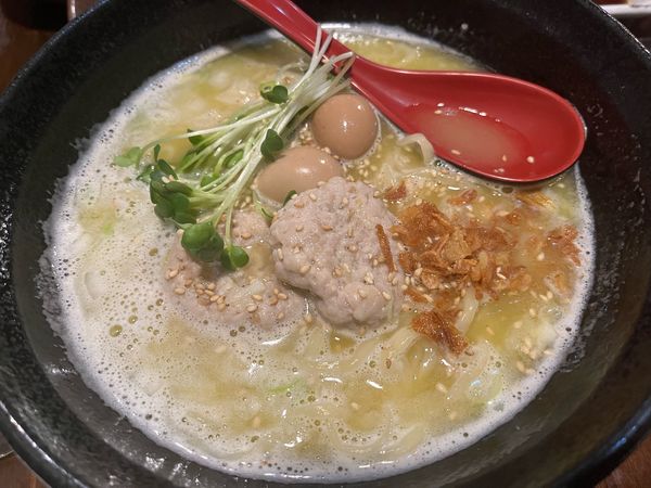 「とりそば　固め」@炭火鶏料理 とり介の写真