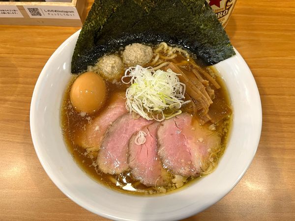 「全部乗せ醤油」@しののめヌードルの写真