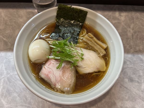 「味玉醤油らーめん 1000円」@麺響万蕾の写真