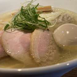 特塩ラーメン