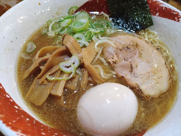 「煮干し味玉ラーメン」@麺や 桜木の写真