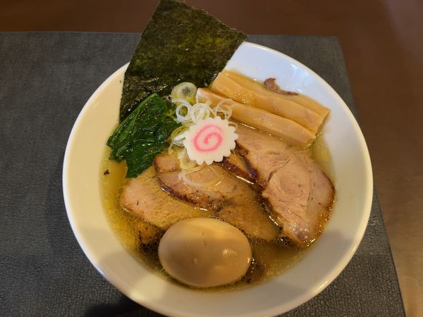 「塩チャーシュー麺1230円　味玉110円」@手打ち 蓮の写真