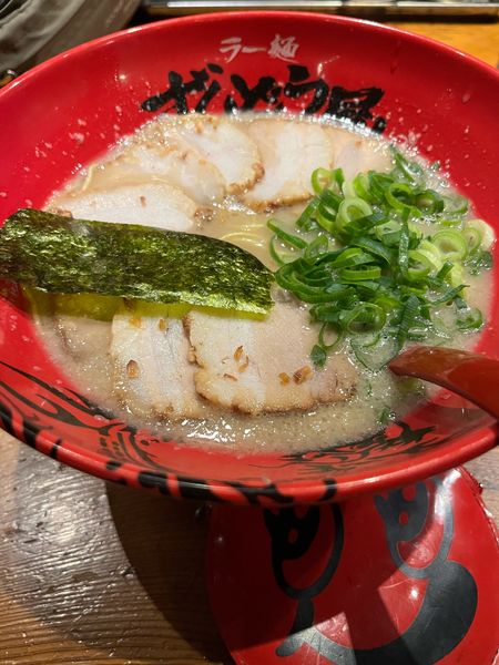 「チャーシュー麺」@ラー麺ずんどう屋 新宿歌舞伎町店の写真