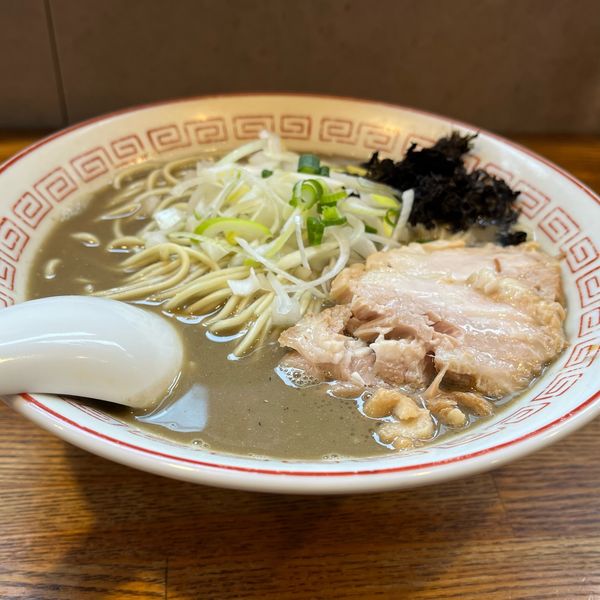 「濃厚煮干そば」@煮干中華そば専門 煮干丸の写真