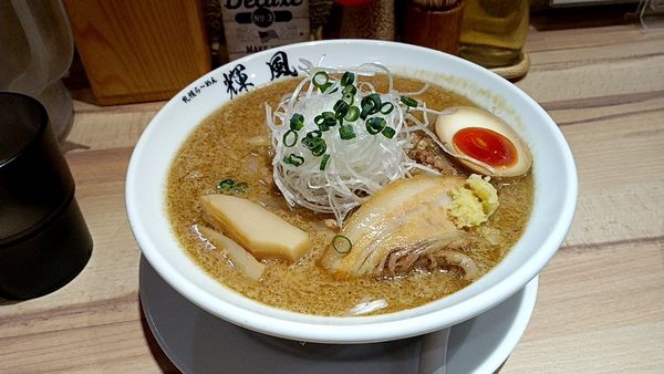 「元祖味噌900円」@札幌らーめん 輝風 すすきの店の写真