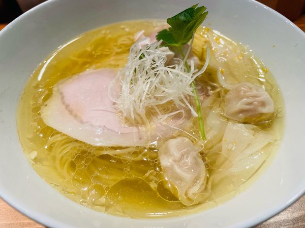 「ワンタン塩らぁめん 1,450円」@麺 ふじさきの写真