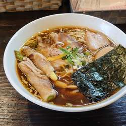 味玉醤油中華そば　大盛り　＋肉巻きアスパラ追加