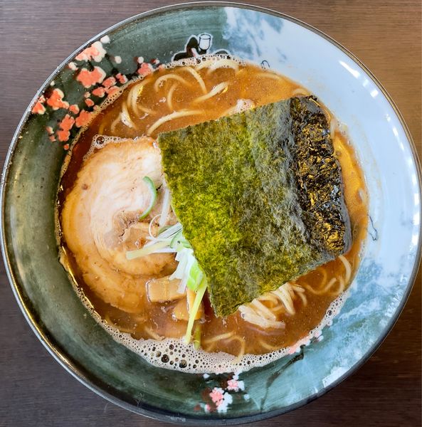 「コク醤油らぁめん」@麺楽屋の写真