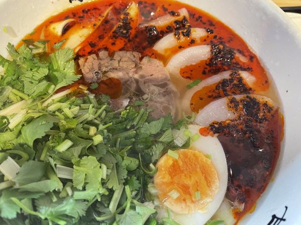 「甘蘭牛肉麺...840円」@甘蘭牛肉麺 東京飯田橋店の写真