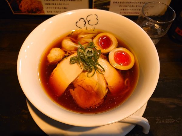 「特製鶏の醤油らー麺」@鶏喰～TRICK～の写真