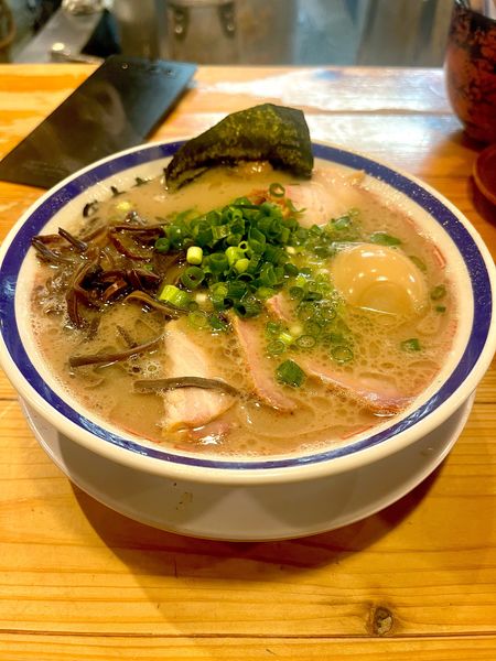 「チャーシュー麺【TP】味玉」@博多長浜らーめん 田中商店の写真