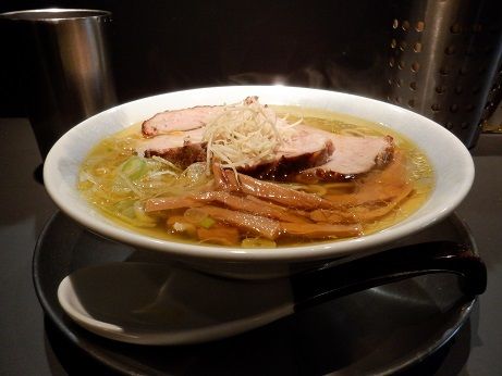 「らーめん」@ハンディクラフトワークス 中目黒店の写真