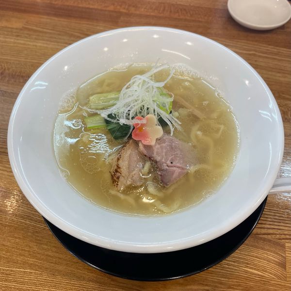 「こはね白醤油そば+鶏餃子(3ヶ) ￥0+￥350」@麺彩 こはねの写真