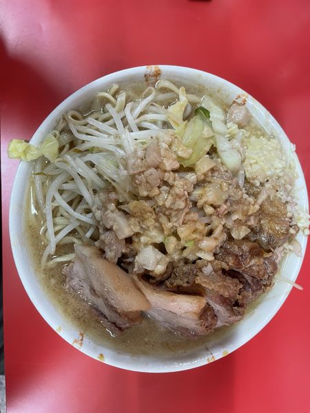 「小豚（にんにく、アブラ、野菜少なめ）」@ラーメン二郎 一橋学園店の写真