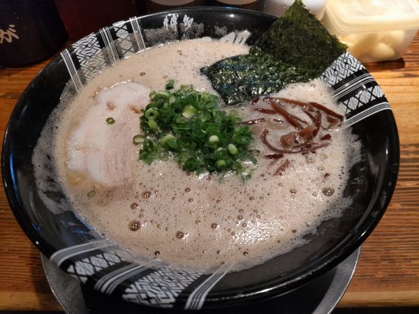 「ラーメン」@博多一双 博多駅東本店の写真