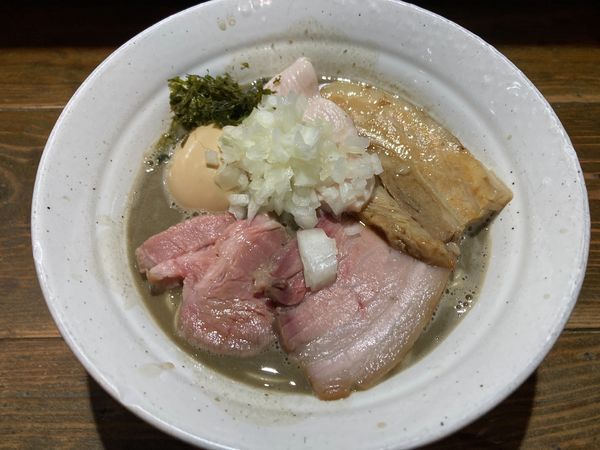 「特製濃厚煮干」@ラーメン屋ジョンの写真