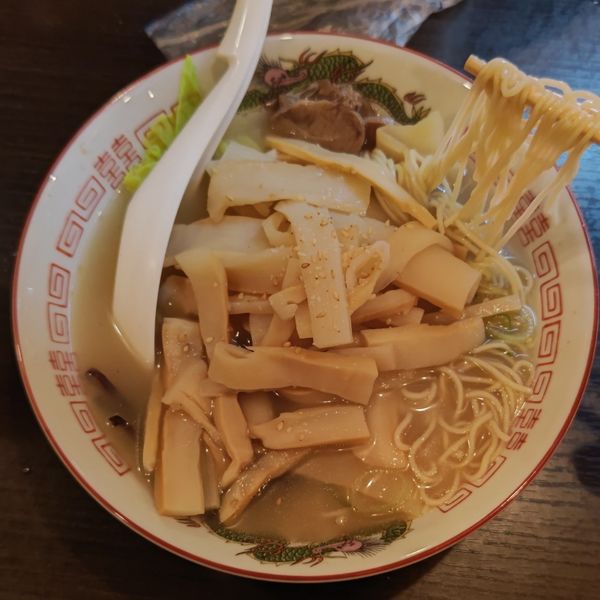 「しなちくラーメン(750円)」@信長本家 筑紫口店の写真