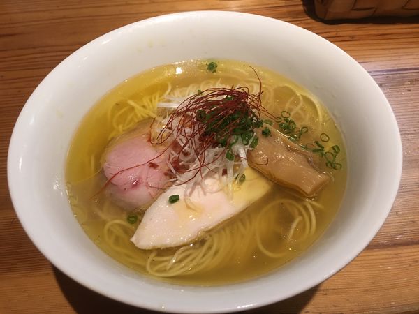 「塩ラーメン」@ラーメン屋 トイ・ボックスの写真