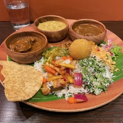 シナモンガーデン 関内店の画像