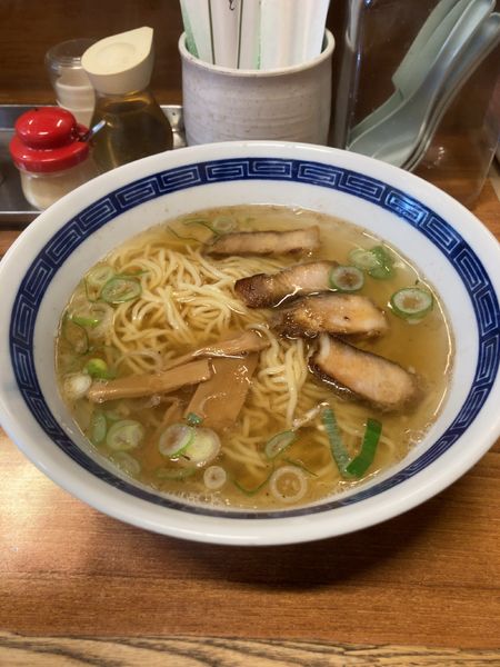「ラーメン（新味）　500円」@航海屋の写真