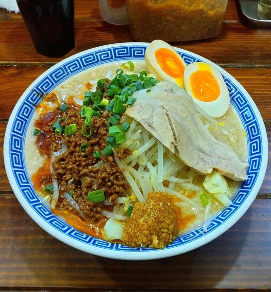 「旨辛無限大らーめん 1000円＋中盛 50円＋味玉 120円」@ラーメン無限大 船橋店の写真