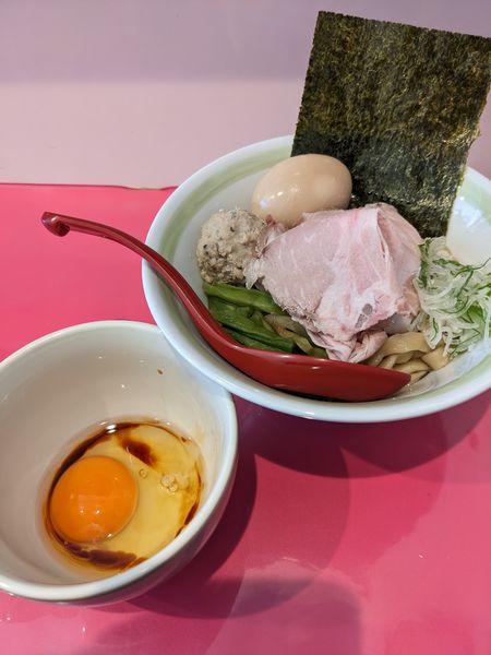 「【数量限定】戦慄の特製まぜ麺（生玉子つき）」@ハイデンコッコFACTORY 戦慄のワコマチカの写真