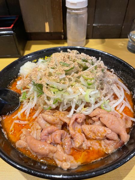 「しょうゆ辛ホルめん」@こちとら立石麺豚酒場 粋な豚の写真