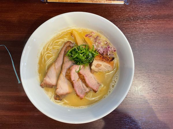 「特製鶏白湯」@麺乃はるの写真