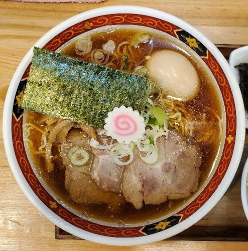 「煮干し支那そば」@自家製中華そば 麺の虜の写真