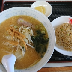 サッポロラーメン とくみ 烏山店の画像