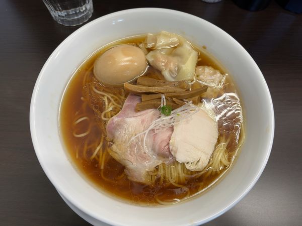 「特製醤油そば1200円」@中華そば 裏慶の写真